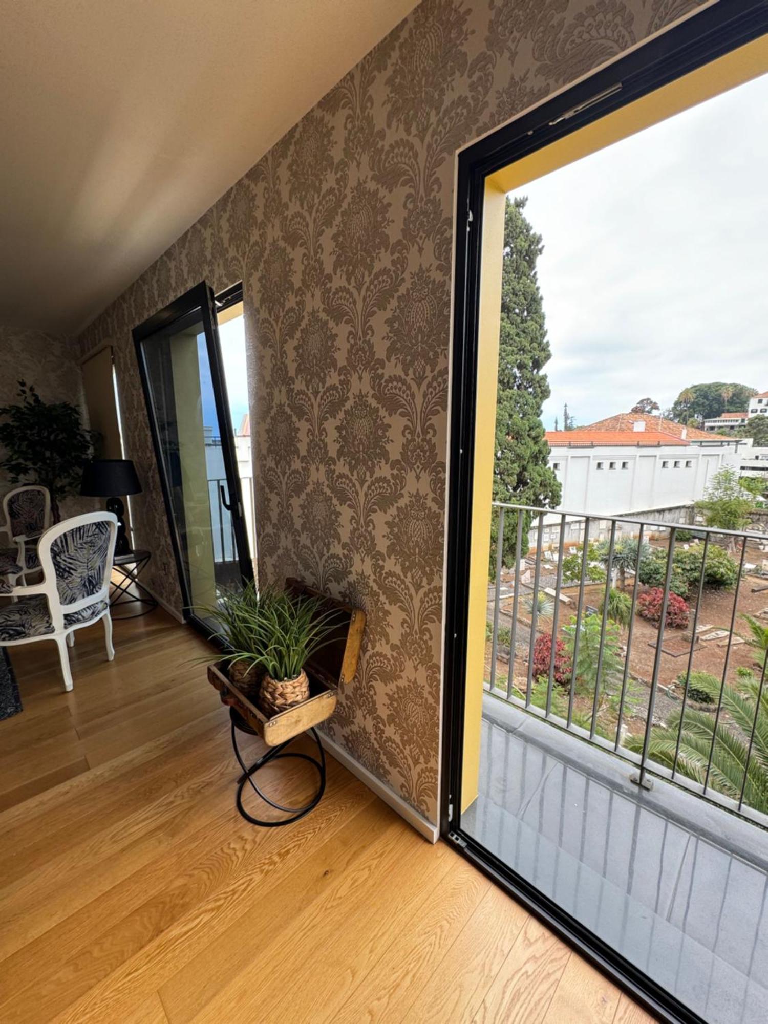 Carreira Residence Funchal  Exterior photo
